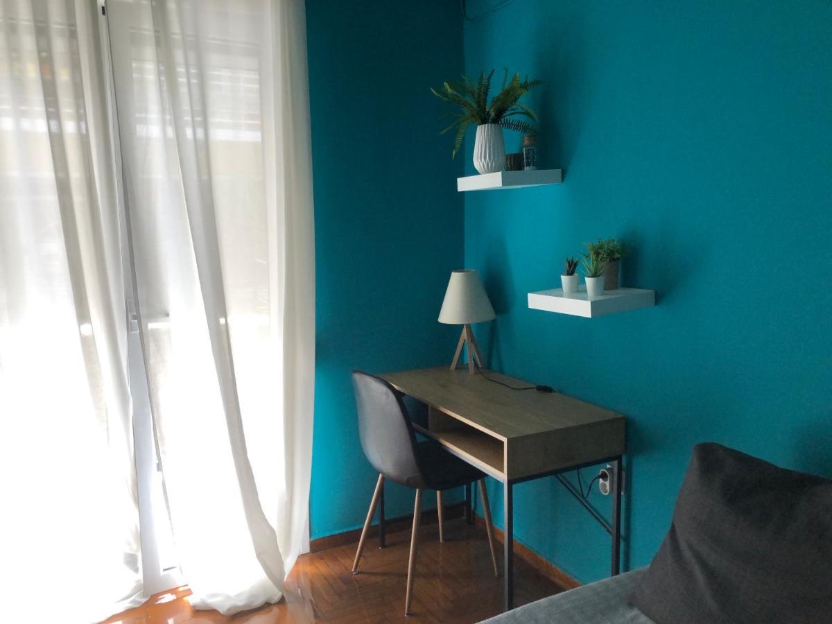 Apartamento Colourful Apt,Airport Line,6 Min Metro,300 Mbps! Atenas Exterior foto
