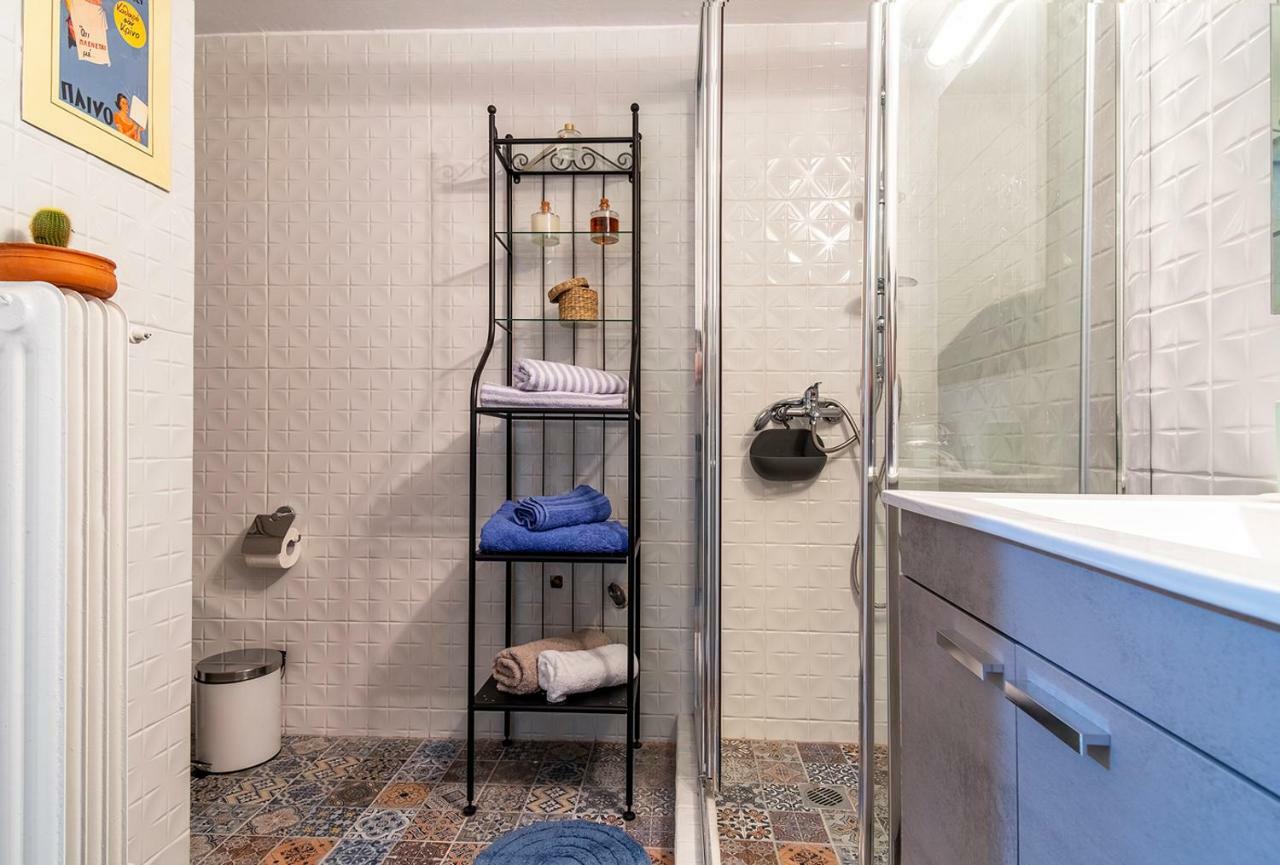 Apartamento Colourful Apt,Airport Line,6 Min Metro,300 Mbps! Atenas Exterior foto